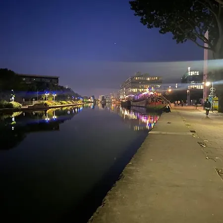 Familial, Vue Canal Ourcq, Parking Apartment Pantin